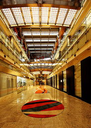 一站式創(chuàng)意與技術(shù)服務(wù) 從網(wǎng)站搭建到視覺(jué)傳達(dá)的全方位解決方案